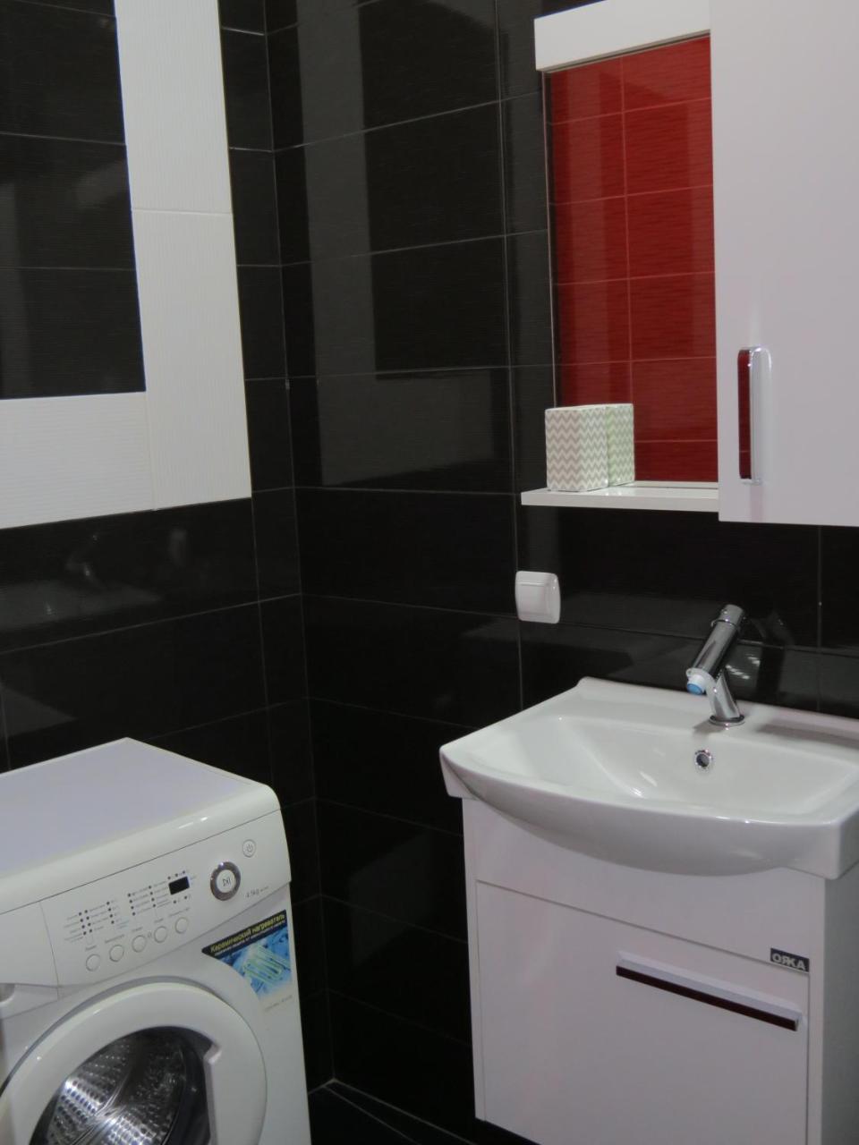 Three Rooms Apartment Tbilisi ภายนอก รูปภาพ