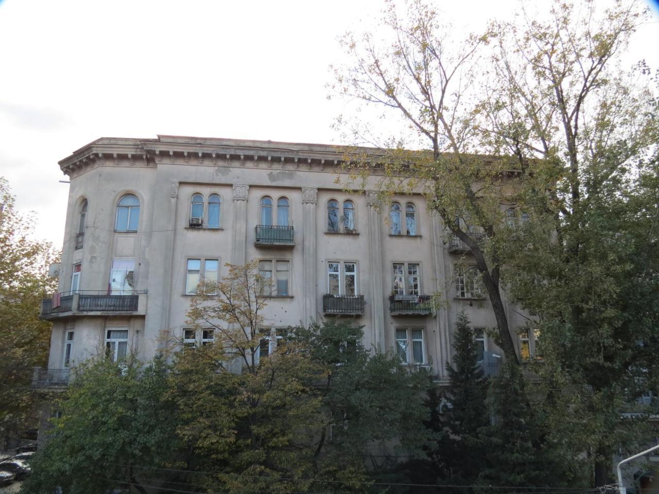 Three Rooms Apartment Tbilisi ภายนอก รูปภาพ